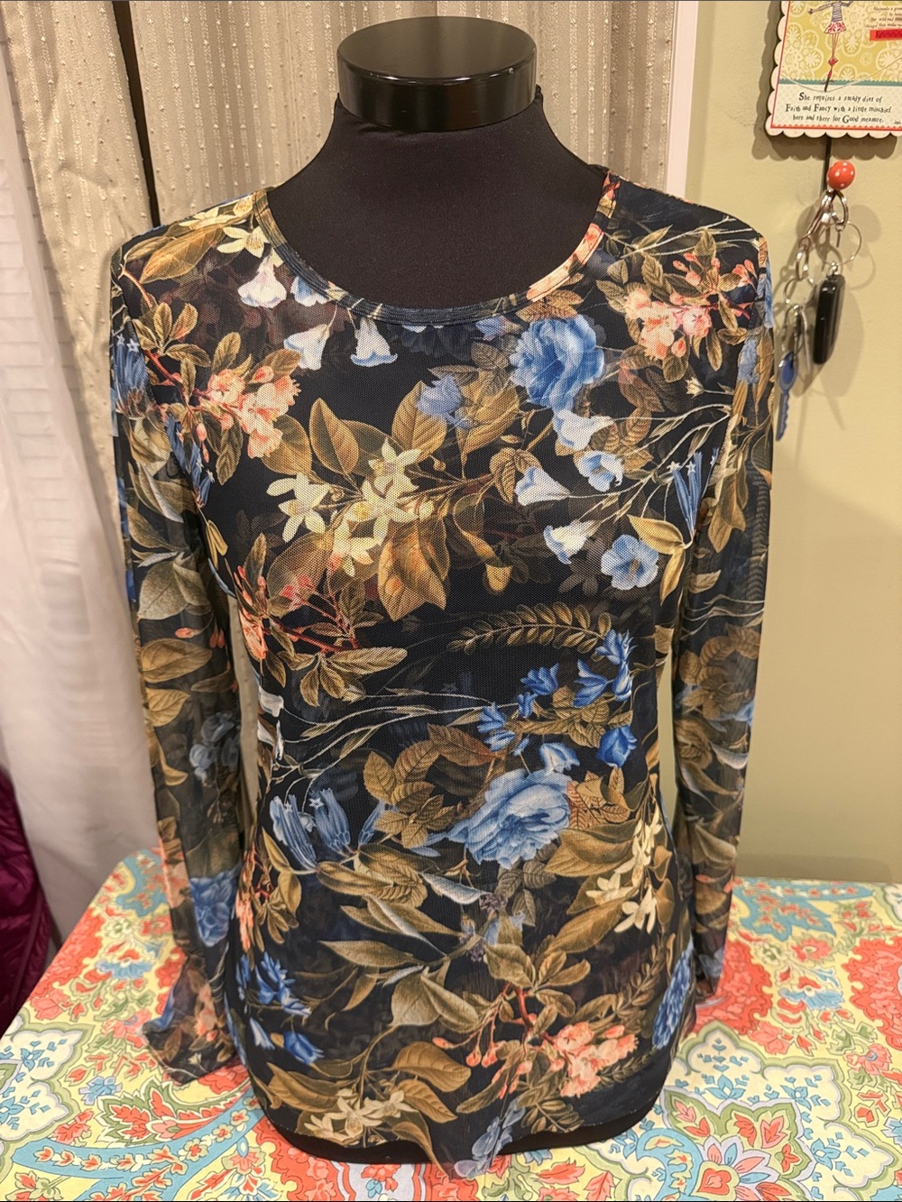 🆕 Ted Baker London Long Sleeve Floral Blouse